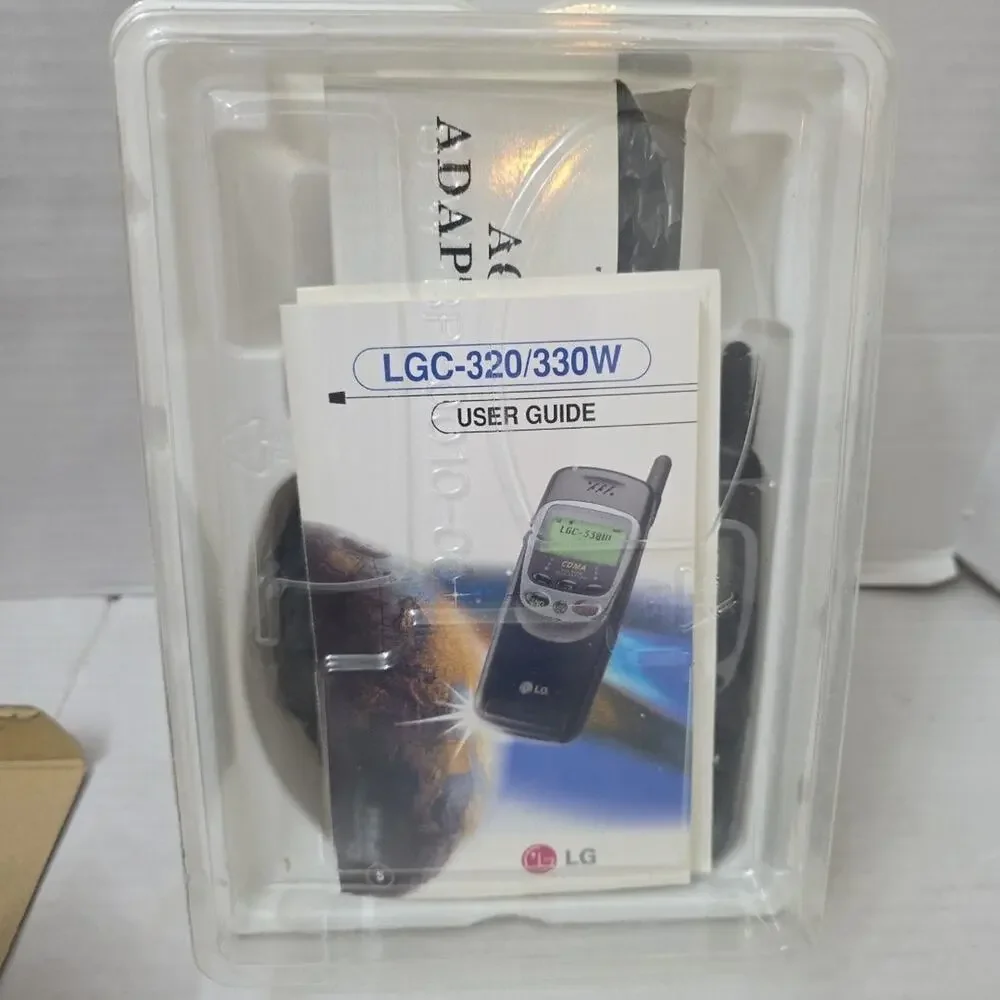 Vintage Flip Phone LGC-330W CDMA Dual Band Digital Cellular Phone Large LCD